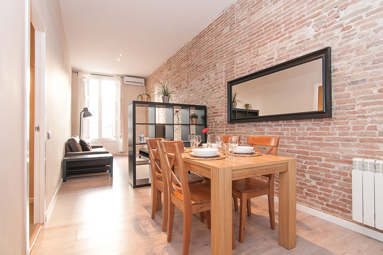 Weflating Apartment in las Ramblas 